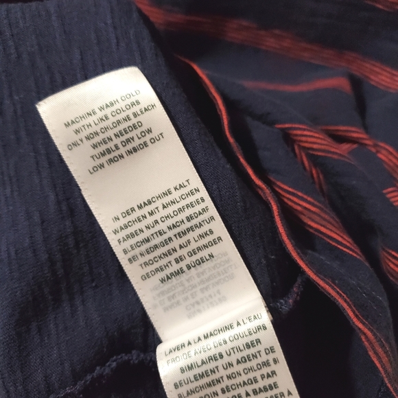True Religion - Navy and Red Striped tee with Embroidered Logo on chest - Large - Picture 8 of 9